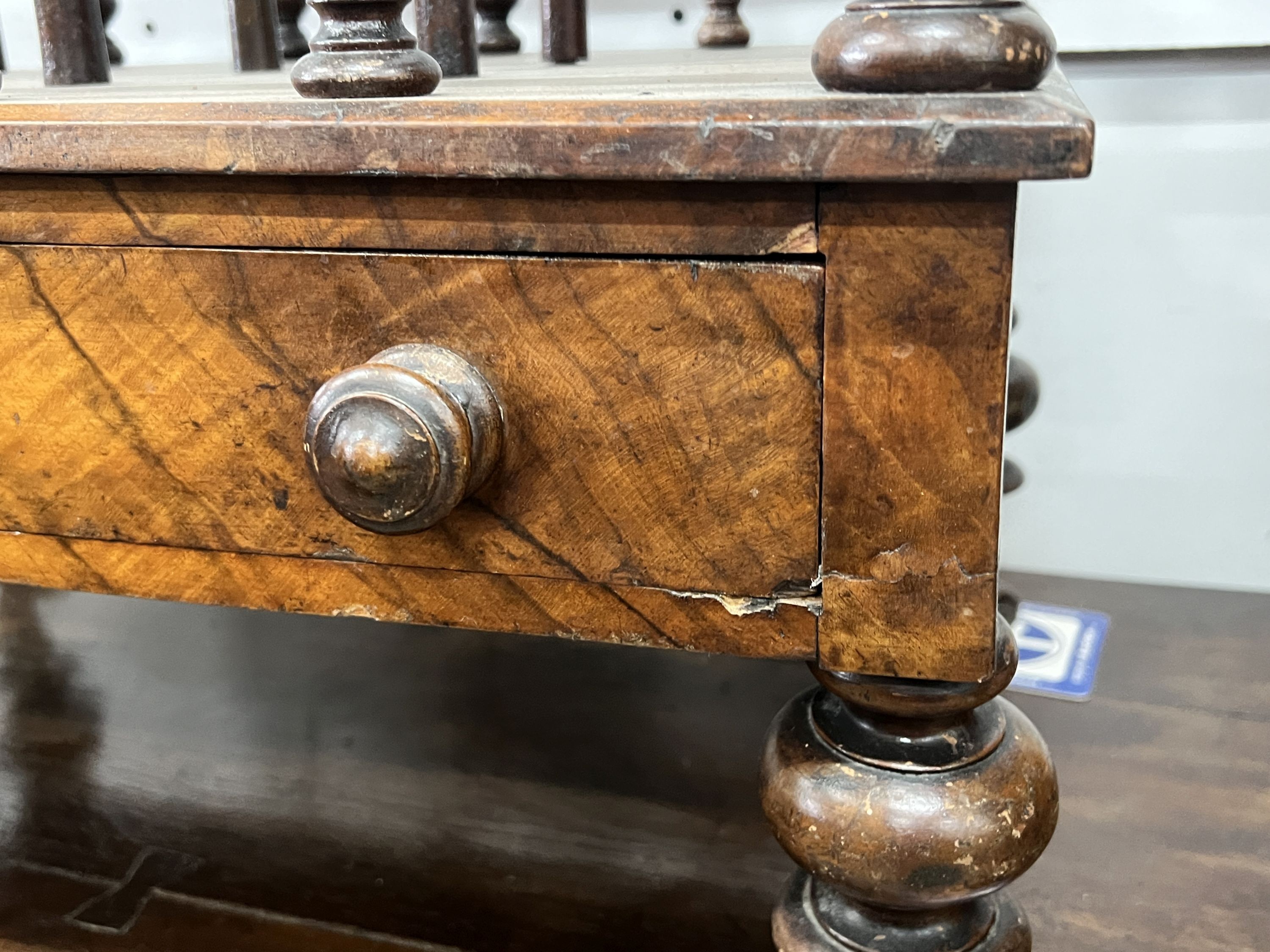 A burr walnut Canterbury / whatnot (lacks superstructure), width 61cm, depth 39cm, height 89cm